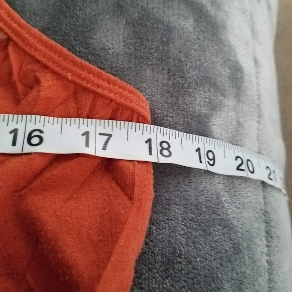 DB Women's Tank - Picture 8 of 12